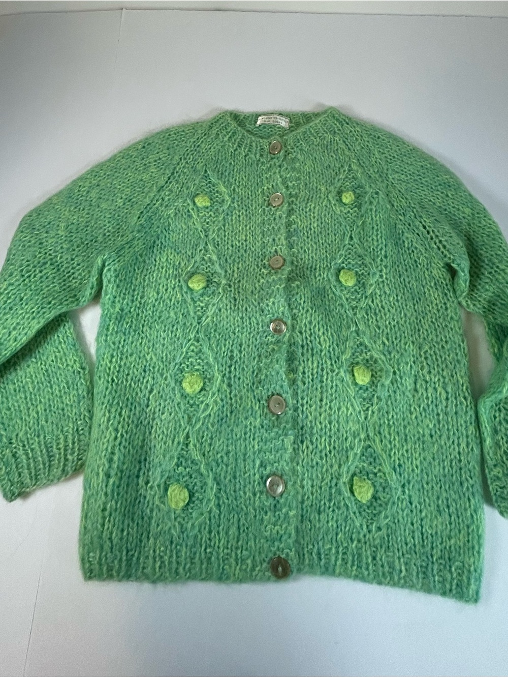 Soft Green Textured Button-Up Women's Cardigan